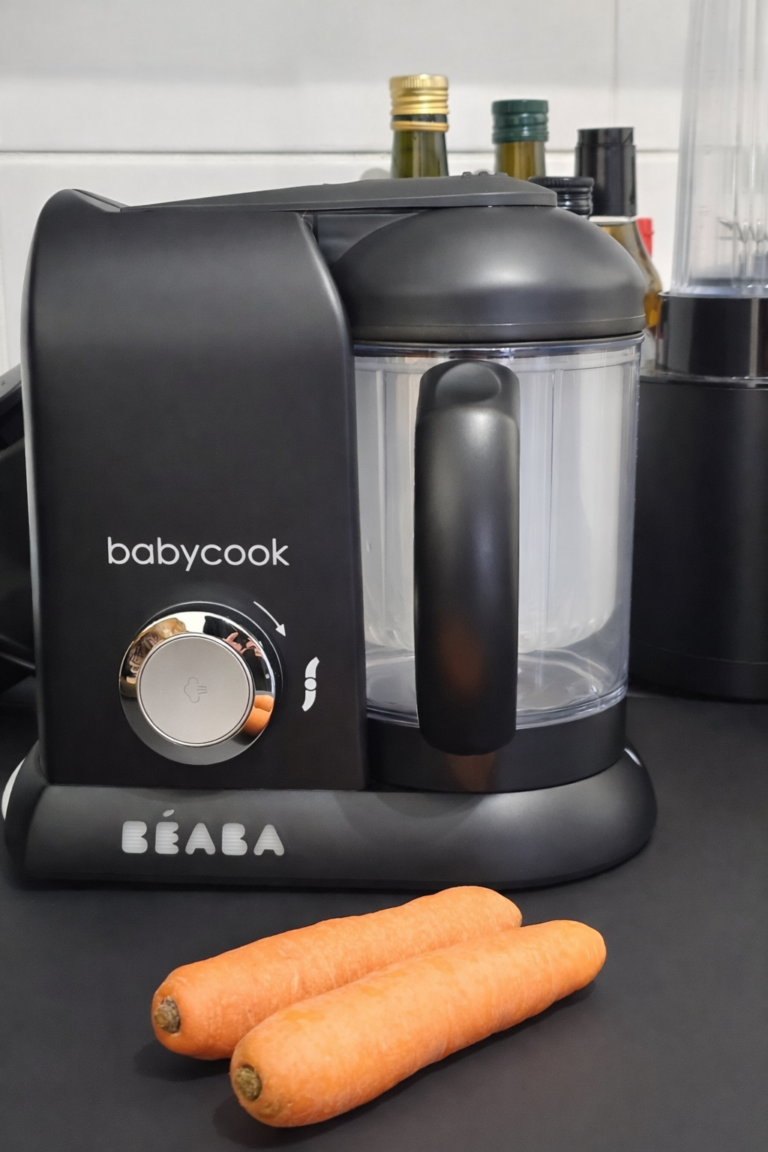 preparation de puree de carottes maison pour bebe avec le Babycook de Beaba