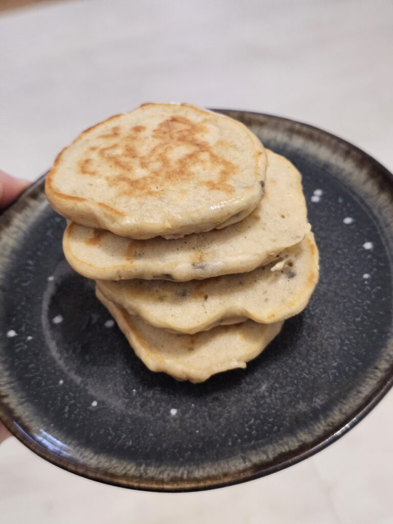pancakes à la banane empilés